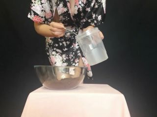 Scatlina   I Plant a Flower and Fertilize It