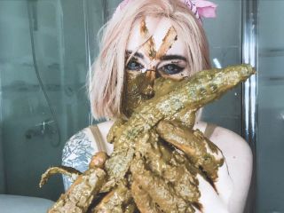 SweetBettyParlour.21.02.14   Croc Toy and Crazy Scat Girl