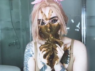 SweetBettyParlour.21.02.14   Croc Toy and Crazy Scat Girl