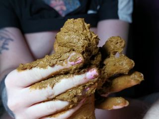 SweetBettyParlour.20.03.23   Amazing surprise for horny dick!