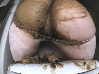 SweetBettyParlour.20.12.02   Insane TOP ASS Pooping Volcano