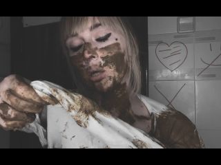 SweetBettyParlour.20.05.11   Scat camo for an old T shirt