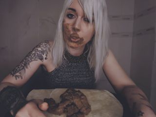 SweetBettyParlour.19.06.05   She wants to FEED me her SHITTY!