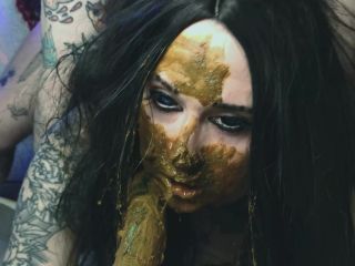 SweetBettyParlour.21.04.19   Two Dirty Bones vs. Scat Girl