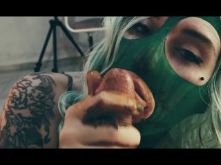 SweetBettyParlour.19.10.05   If you get crap IБ─≥ll clean II