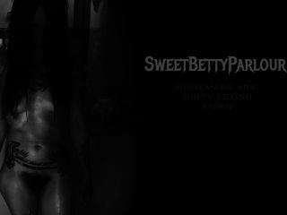 SweetBettyParlour.20.07.27   Dirty feet in fragrant stockings