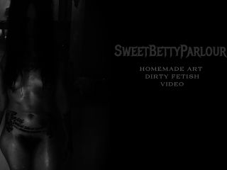 SweetBettyParlour.20.12.24   A winter way to get warm quickly!