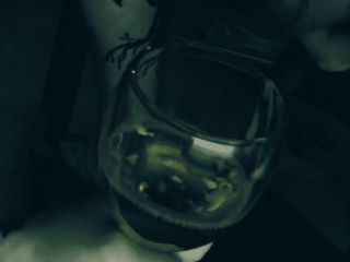 SweetBettyParlour.20.10.09   Is that a homemade aloe drink