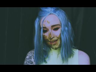 SweetBettyParlour.20.04.12   This is Spooky Scat Wife Betty