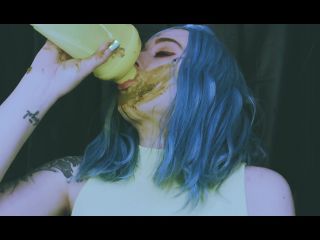 SweetBettyParlour.20.04.12   This is Spooky Scat Wife Betty