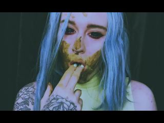 SweetBettyParlour.20.04.12   This is Spooky Scat Wife Betty