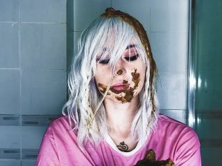 SweetBettyParlour.19.06.20   Horrible lovestory I love my poop!