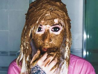 SweetBettyParlour.19.06.20   Horrible lovestory I love my poop!