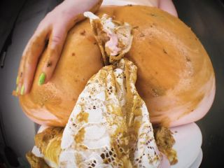 SweetBettyParlour.20.09.16   The Birth of a Diarrhea SCAT Monster