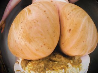 SweetBettyParlour.20.09.16   The Birth of a Diarrhea SCAT Monster