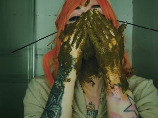 SweetBettyParlour.21.02.02   Surreal Babe and Fetish Scat Play