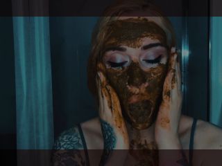 SweetBettyParlour.19.08.24   DonБ─≥t buy FLAKES until you see IT!