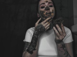 SweetBettyParlour.19.05.23   Real devil gold! From the ass