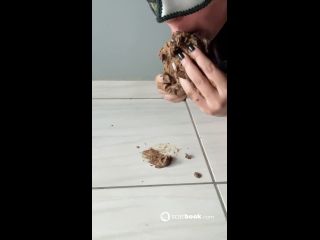 Caguei e depois me lambuzei