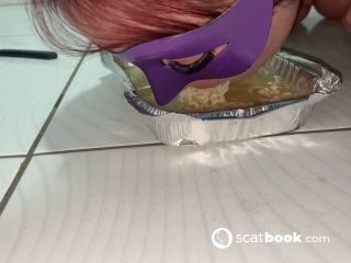 Macarrao Mijo vomito