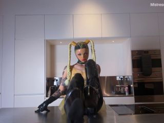 Pigbugs   Latex Doll and Pig   Squirting on the Countertop ft Mi