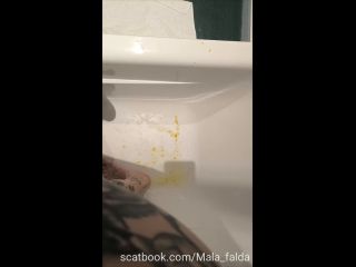 Shower darkfans